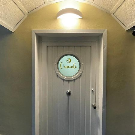 Yes I Know My Room - Mini Room Martiri Napoli Exterior foto