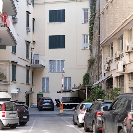 Yes I Know My Room - Mini Room Martiri Napoli Exterior foto