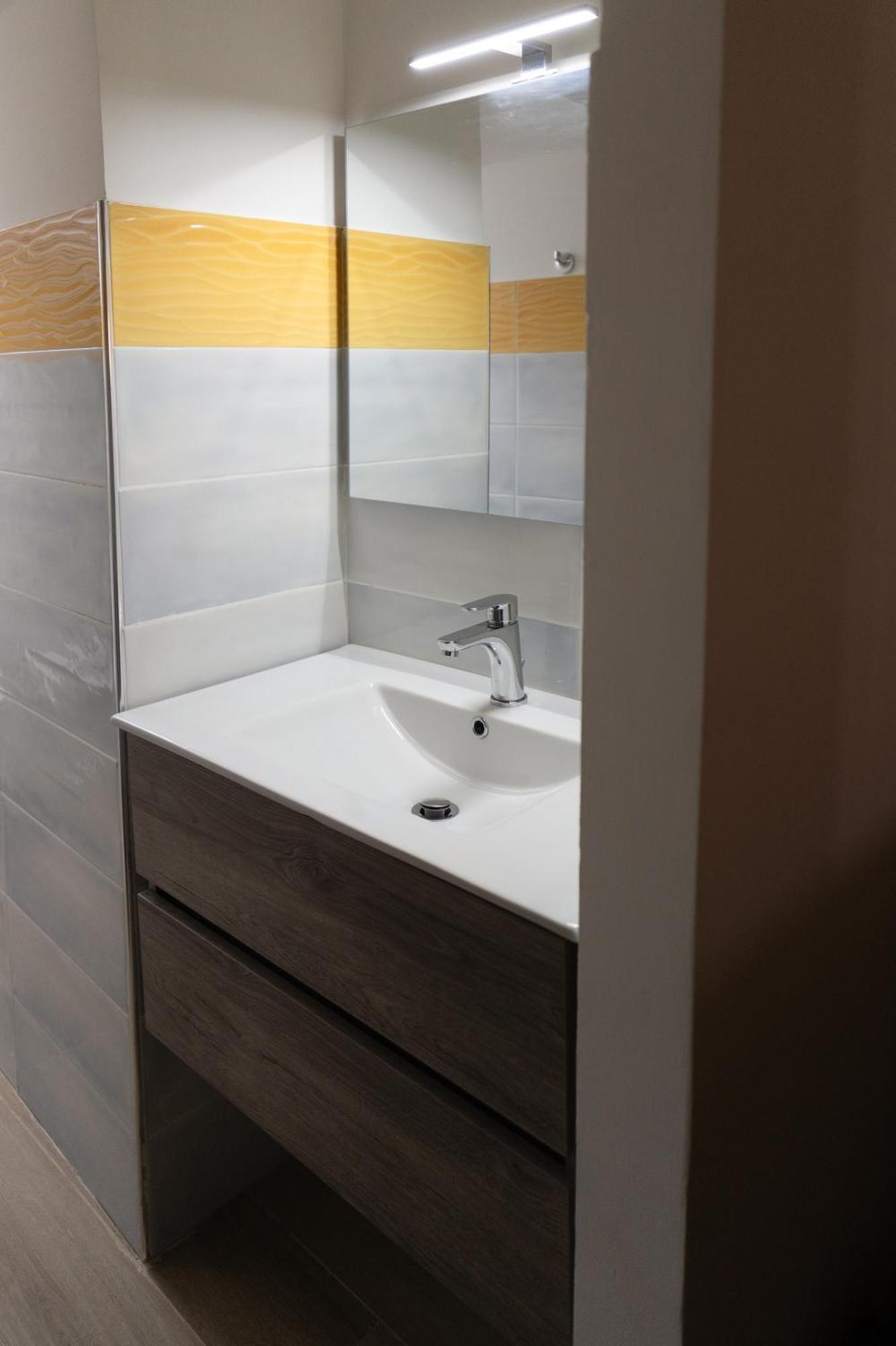 Yes I Know My Room - Mini Room Martiri Napoli Exterior foto
